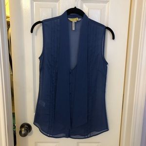 BCBG Blue sleeveless blouse SZ 2